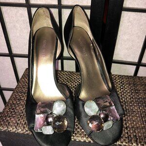 NINE WEST "WINNITTANY" SIZE 7.7M